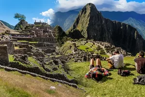 Tour Machu Picchu doble Experiencia en 2 Días y 1 Noche